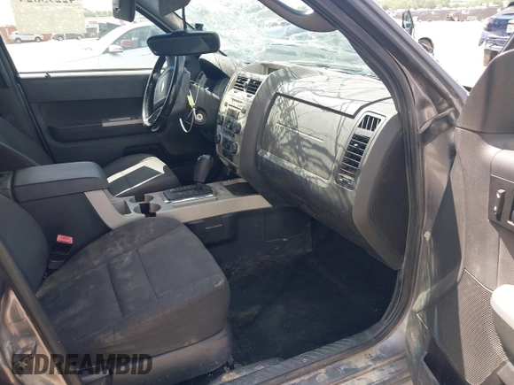 2012 Ford Escape XLT с VIN 1FMCU9DG3CKB79264, выставлен на аукционе IAAI как лот 42293824 с пробегом 277 468 миль миль и . История ставок и продаж доступна на DreamBid. Изображение 5.