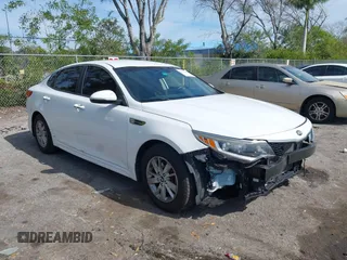 2018 Kia Optima S with VIN 5XXGT4L34JG196074, listed as a IAAI auction lot 41335248 with 88,325 mi miles. Bid and sale history available at carsss.com. Image 1.
