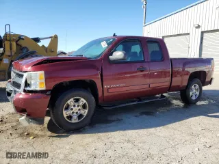 2008 Chevrolet Silverado 1500 LT w/2LT with VIN 1GCEC19J88Z276772, listed as a Copart auction lot 83610304 with 196,689 mi miles and Salvage Title. Bid and sale history available at carsss.com. Image 1.