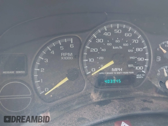 2000 Chevrolet Silverado 1500 LS with VIN 2GCEC19T1Y1227911, listed as a IAAI auction lot 41982621 with 403,945 mi miles. Bid and sale history available at carsss.com. Image 7.