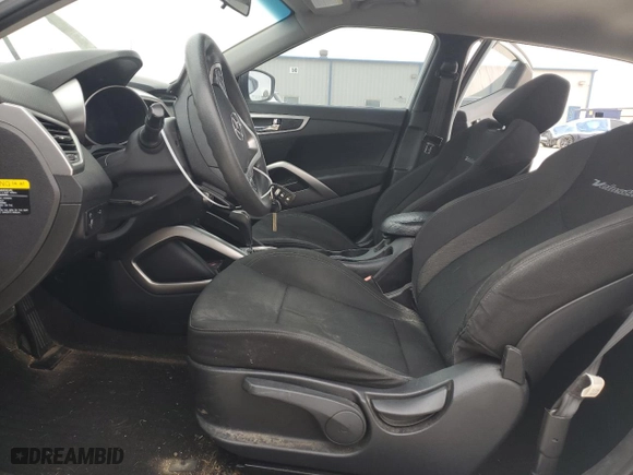 2016 Hyundai Veloster with VIN KMHTC6AD4GU276902, listed as a Copart auction lot 84503984 with 168,779 mi miles and Salvage Title. Bid and sale history available at carsss.com. Image 7.