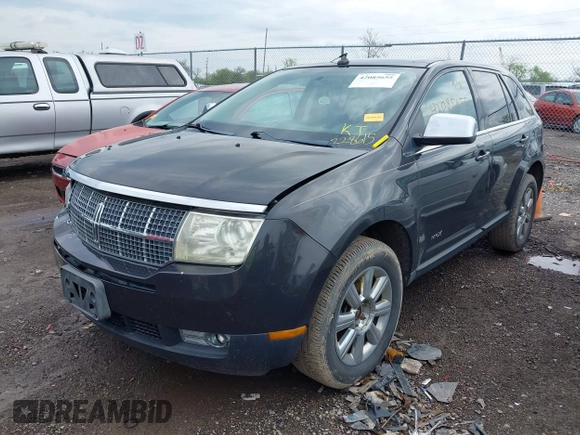 2007 Lincoln MKX with VIN 2LMDU88C07BJ16195, listed as a IAAI auction lot 42085655 with 228,615 mi miles. Bid and sale history available at carsss.com. Image 2.