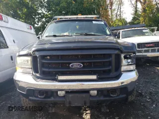 2003 Ford F-350 XL with VIN 1FTSX31P63EB83848, listed as a Copart auction lot 72834204 with 238,549 mi miles and Salvage Title. Bid and sale history available at DreamBid. Image 5.