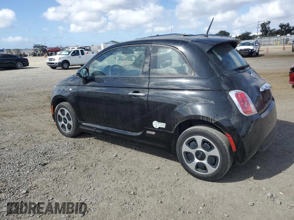 2015 FIAT 500e z VIN 3C3CFFGE7FT726048, wystawiony jako Copart lot #78305504 z przebiegiem 77 287 mil mil oraz Czysty tytuł • Clean title. Historia ofert i sprzedaży dostępna na DreamBid. Obrazek 2.