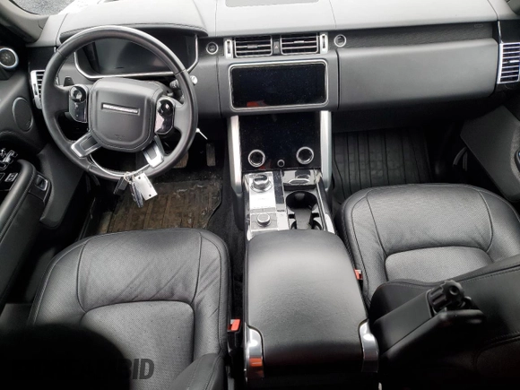2020 Land Rover Range Rover HSE with VIN SALGS2RU4LA578989, listed as a Copart auction lot 47008065 with 68,397 mi miles and Salvage Title. Bid and sale history available at DreamBid. Image 8.