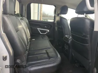 2016 Nissan Titan XD Platinum Reserve with VIN 1N6BA1F46GN513608, listed as a Copart auction lot 39489894 with 158,300 mi miles and Salvage Title. Bid and sale history available at carsss.com. Image 10.