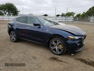 2023 Maserati Levante GT with VIN ZN661XUA7PX411561, listed as a Copart auction lot 54569403 with 2,174 mi miles. Bid and sale history available at carsss.com. Image 4.