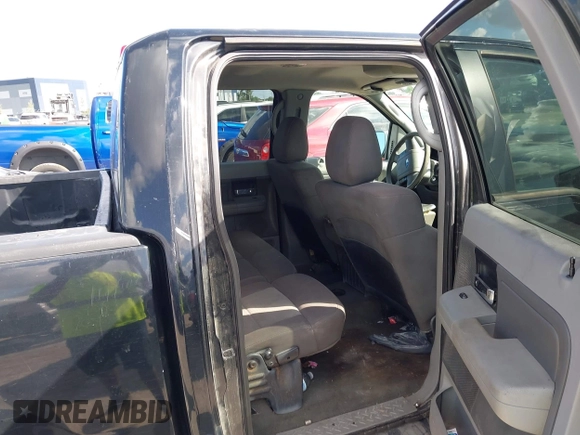 2006 Ford F-150 XLT с VIN 1FTPW14556KB50031, выставлен на аукционе IAAI как лот 42267041 с пробегом 279 571 миль миль и . История ставок и продаж доступна на DreamBid. Изображение 8.