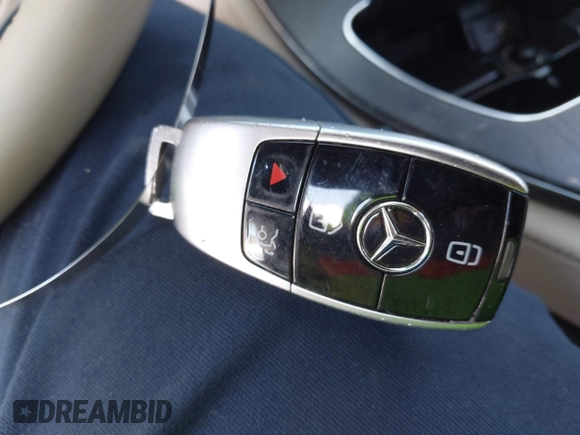 2021 Mercedes-Benz CLS 450 with VIN W1K2J5KB8MA089730, listed as a IAAI auction lot 42050262 with 53,971 mi miles and . Bid and sale history available at DreamBid. Image 11.