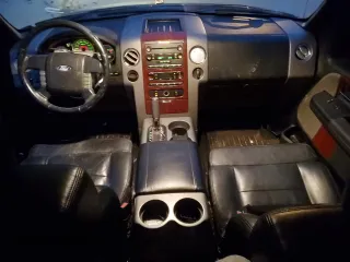 2006 Ford F-150 XL with VIN 1FTPX12V66FB62648, listed as a Copart auction lot 85877304 with 141,292 mi miles and Salvage Title. Bid and sale history available at carsss.com. Image 8.