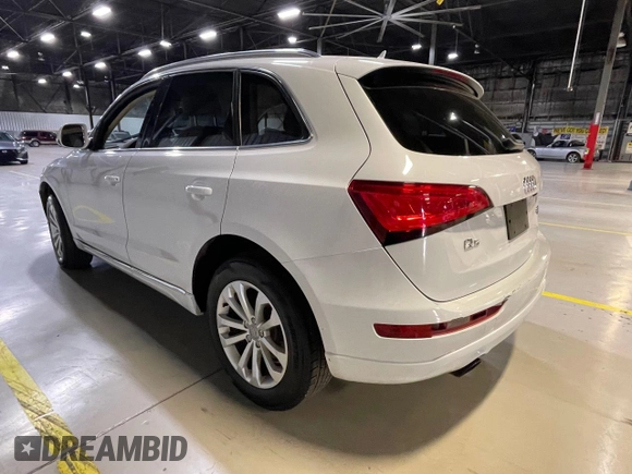 2013 Audi Q5 Premium with VIN WA1CFAFP1DA025697, listed as a Copart auction lot 51061445 with 175,534 mi miles and Clean Title. Bid and sale history available at carsss.com. Image 3.