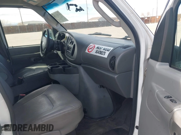 2008 Ford Econoline Cargo Commercial with VIN 1FTNE24W08DB58117, listed as a IAAI auction lot 41794228 with 217,648 mi miles and . Bid and sale history available at carsss.com. Image 5.
