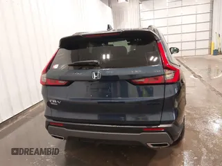 2025 Honda CR-V Sport-L with VIN 7FARS6H86SE048805, listed as a IAAI auction lot 41948021 with 8,532 mi miles and . Bid and sale history available at DreamBid. Image 17.