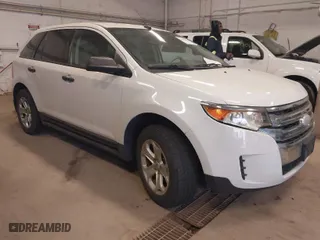 2013 Ford Edge SE with VIN 2FMDK3G96DBA98498, listed as a IAAI auction lot 42033492 with 178,738 mi miles. Bid and sale history available at carsss.com. Image 1.