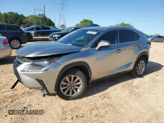 2020 Lexus NX 300 z VIN JTJAARBZ3L5011774, wystawiony jako Copart lot #52545015 z przebiegiem 49 767 mil mil oraz Szkody całkowita. Historia ofert i sprzedaży dostępna na DreamBid. Obrazek 1.