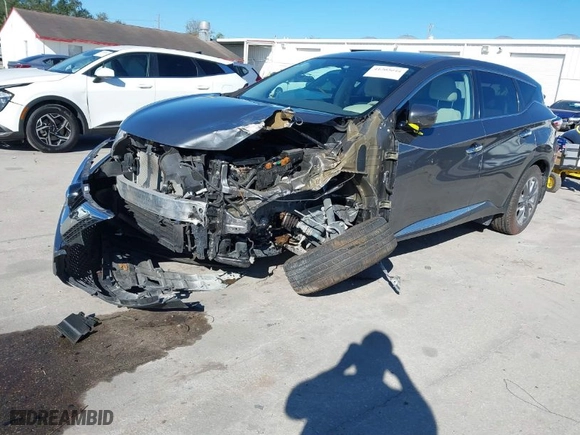 2017 Nissan Murano SL with VIN 5N1AZ2MG0HN139102, listed as a IAAI auction lot 41305044 with 107,869 mi miles. Bid and sale history available at carsss.com. Image 2.