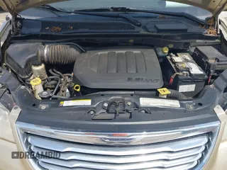 2011 Chrysler Town & Country Touring with VIN 2A4RR5DGXBR613179, listed as a IAAI auction lot 42143355 with 180,906 mi miles and . Bid and sale history available at DreamBid. Image 10.