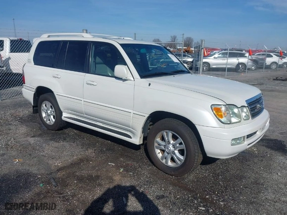 2005 Lexus LX 470 with VIN JTJHT00W653551986, listed as a IAAI auction lot 41575221 with 166,287 mi miles. Bid and sale history available at carsss.com. Image 1.