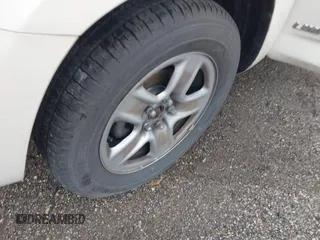 2008 Toyota RAV4 Ltd with VIN JTMBD31V085181155, listed as a IAAI auction lot 42194571 with 164,764 mi miles. Bid and sale history available at carsss.com. Image 12.