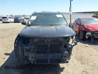2023 Ford Explorer XLT z VIN 1FMSK8DH2PGA23052, wystawiony jako IAAI lot #42243832 z przebiegiem 48 195 mil mil oraz . Historia ofert i sprzedaży dostępna na DreamBid. Obrazek 12.