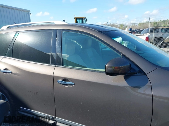 2015 Nissan Pathfinder SV z VIN 5N1AR2MN2FC720690, wystawiony jako IAAI lot #41529514 z przebiegiem 114 143 mil mil oraz . Historia ofert i sprzedaży dostępna na DreamBid. Obrazek 13.