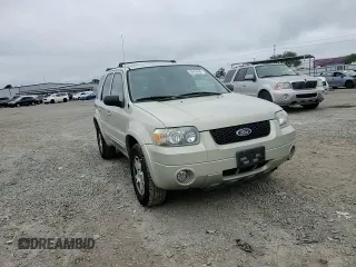 2005 Ford Escape Limited z VIN 1FMYU04195KB37679, wystawiony jako Copart lot #50656585 z przebiegiem 218 891 mil mil oraz Szkoda całkowita • Salvage title. Historia ofert i sprzedaży dostępna na DreamBid. Obrazek 12.