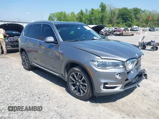 2015 BMW X5 xDrive35i z VIN 5UXKR0C58F0P18585, wystawiony jako IAAI lot #42005511 z przebiegiem 145 274 mil mil oraz . Historia ofert i sprzedaży dostępna na DreamBid. Obrazek 1.