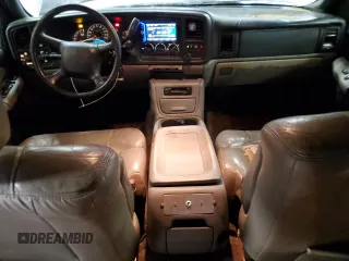 2002 Chevrolet Suburban LS with VIN 1GNFK16Z42J110098, listed as a Copart auction lot 44579395 with 317,196 mi miles and Clean Title. Bid and sale history available at carsss.com. Image 8.