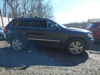 2013 Jeep Grand Cherokee Laredo with VIN 1C4RJFAG4DC653079, listed as a IAAI auction lot 41726726 with 152,356 mi miles. Bid and sale history available at carsss.com. Image 14.