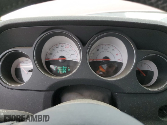 2014 Dodge Challenger R/T Plus z VIN 2C3CDYBT7EH294396, wystawiony jako Copart lot #43289345 z przebiegiem Nie podano mil oraz Szkoda całkowita • Salvage title. Historia ofert i sprzedaży dostępna na DreamBid. Obrazek 9.