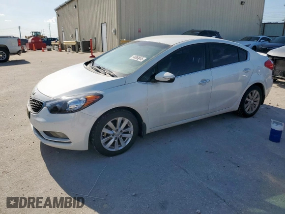 2014 Kia Forte EX with VIN KNAFX4A84E5090987, listed as a Copart auction lot 54062045 with 153,340 mi miles and Clean Title. Bid and sale history available at carsss.com. Image 1.