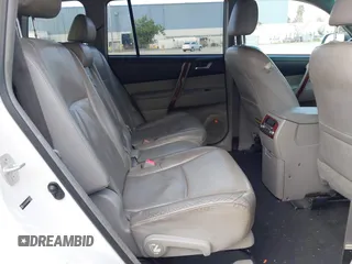 2011 Toyota Highlander Limited with VIN JTEDC3EHXB2002186, listed as a IAAI auction lot 41645915 with 367,650 mi miles and . Bid and sale history available at DreamBid. Image 8.