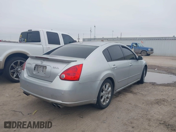 2008 Nissan Maxima 3.5 SL with VIN 1N4BA41E58C802552, listed as a IAAI auction lot 41592779 with 125,519 mi miles. Bid and sale history available at carsss.com. Image 4.