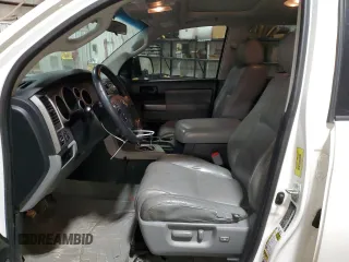 2010 Toyota Sequoia SR5 with VIN 5TDBW5G18AS031207, listed as a Copart auction lot 88731505 with 226,278 mi miles and Salvage Title. Bid and sale history available at carsss.com. Image 7.