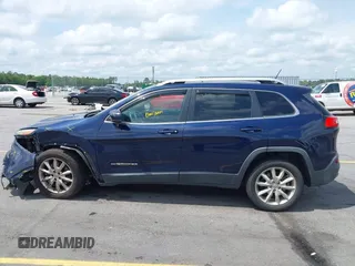 2015 Jeep Cherokee Limited with VIN 1C4PJLDS0FW602525, listed as a IAAI auction lot 42114915 with 194,530 mi miles and . Bid and sale history available at DreamBid. Image 14.