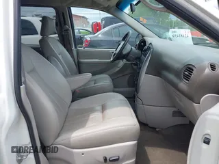 2007 Chrysler Town & Country Touring with VIN 2A4GP54L87R273936, listed as a IAAI auction lot 42181459 with 201,571 mi miles and . Bid and sale history available at DreamBid. Image 5.