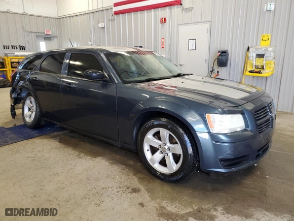 2008 Dodge Magnum with VIN 2D4FV47T68H130460, listed as a Copart auction lot 50077235 with 135,648 mi miles and Clean Title. Bid and sale history available at carsss.com. Image 4.