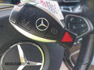 2019 Mercedes-Benz GLC 300 z VIN WDC0G4KB7KV176349, wystawiony jako IAAI lot #42191221 z przebiegiem 66 689 mil mil oraz . Historia ofert i sprzedaży dostępna na DreamBid. Obrazek 11.