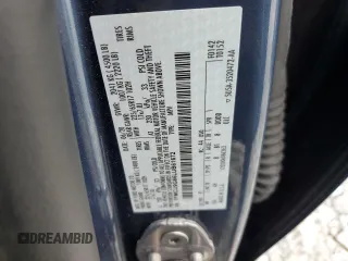 2020 Ford Escape SE z VIN 1FMCU9G66LUB61672, wystawiony jako Copart lot #56393285 z przebiegiem 53 631 mil mil oraz Szkoda całkowita • Salvage title. Historia ofert i sprzedaży dostępna na DreamBid. Obrazek 13.