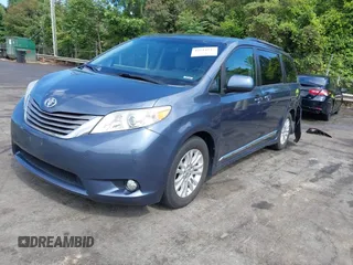 2016 Toyota Sienna XLE z VIN 5TDYK3DC0GS766059, wystawiony jako IAAI lot #42214738 z przebiegiem 143 001 mil mil oraz . Historia ofert i sprzedaży dostępna na DreamBid. Obrazek 2.