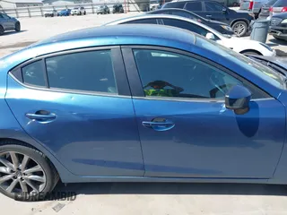 2018 Mazda 3 Touring with VIN 3MZBN1V38JM206827, listed as a IAAI auction lot 41983631 with 51,303 mi miles and . Bid and sale history available at DreamBid. Image 13.