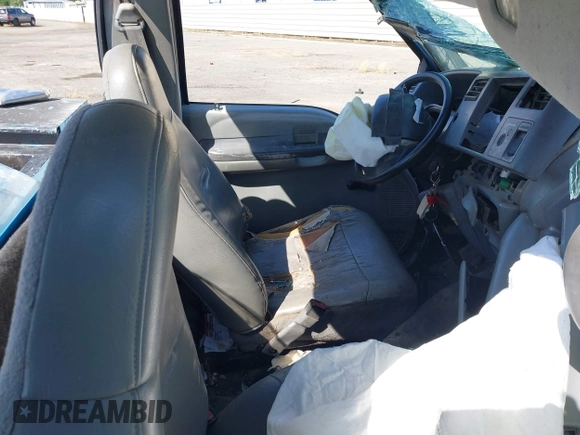 2002 Ford F-250 with VIN 1FDNF20L32EC76328, listed as a IAAI auction lot 42134365 with Not provided miles and . Bid and sale history available at DreamBid. Image 5.