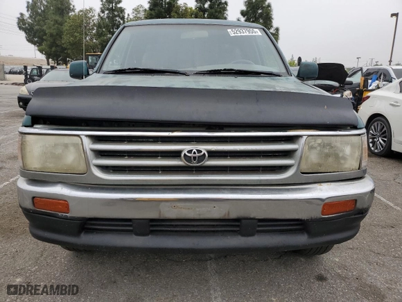 1996 Toyota T100 DX with VIN JT4TN12D2T0026690, listed as a Copart auction lot 52937955 with 287,729 mi miles and Clean Title. Bid and sale history available at carsss.com. Image 5.