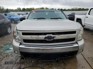 2008 Chevrolet Silverado 1500 LTZ with VIN 2GCEK19J781337461, listed as a Copart auction lot 70326034 with 216,119 mi miles and Non Repairable. Bid and sale history available at carsss.com. Image 5.