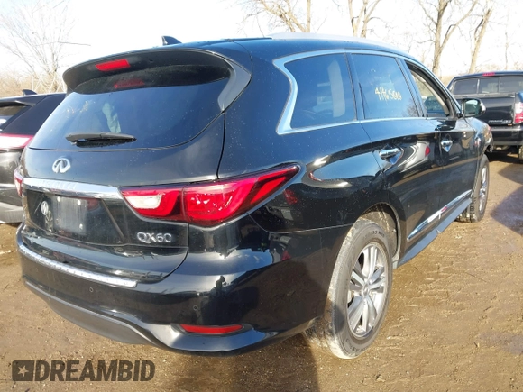 2018 Infiniti QX60 with VIN 5N1DL0MM8JC504555, listed as a IAAI auction lot 41465010 with 133,182 mi miles. Bid and sale history available at carsss.com. Image 4.