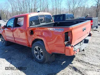 2016 Toyota Tacoma SR with VIN 3TMCZ5AN5GM031794, listed as a IAAI auction lot 41880146 with 87,287 mi miles and . Bid and sale history available at DreamBid. Image 3.