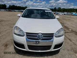 2010 Volkswagen Jetta SE с VIN 3VWRX7AJ8AM126914, выставлен на аукционе Copart как лот 56363645 с пробегом 107 149 миль миль и Списание • Salvage title. История ставок и продаж доступна на DreamBid. Изображение 5.