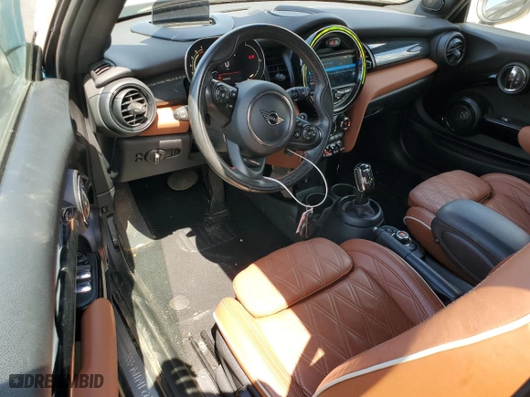 2021 MINI Convertible Cooper S with VIN WMWWJ5C04M3N25449, listed as a Copart auction lot 58513404 with NaN miles and Salvage Title. Bid and sale history available at carsss.com. Image 8.