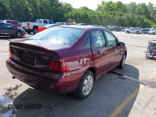 2007 Ford Focus S with VIN 1FAFP34N57W301504, listed as a IAAI auction lot 42611419 with 182,188 mi miles and . Bid and sale history available at DreamBid. Image 4.
