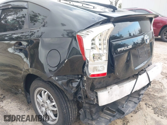 2010 Toyota Prius II with VIN JTDKN3DU6A0181406, listed as a IAAI auction lot 41512820 with 204,839 mi miles. Bid and sale history available at carsss.com. Image 6.